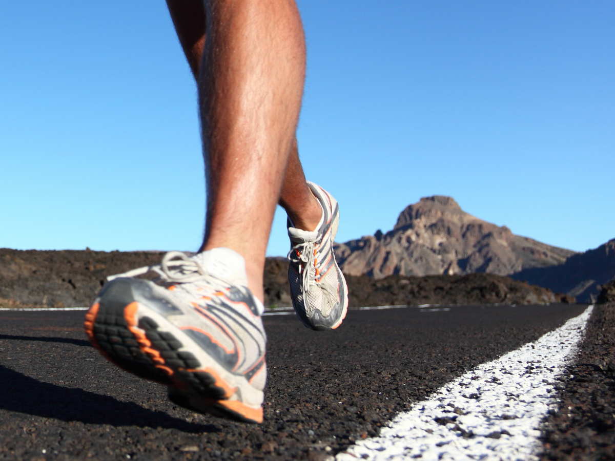 Running Foot Pain: When Should Runners Be Concerned?